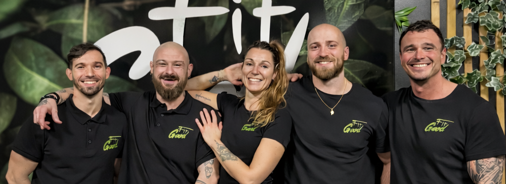 L'équipe FitGood Nantes — Batiste, Anthony, Sabrina, Enzo et Nicolas, vos coachs sport-santé et votre accueil